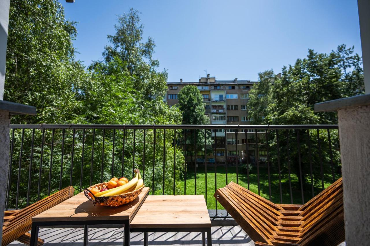 Cozy One-Bedroom Apartment Near City Center Sarajevo Exterior photo