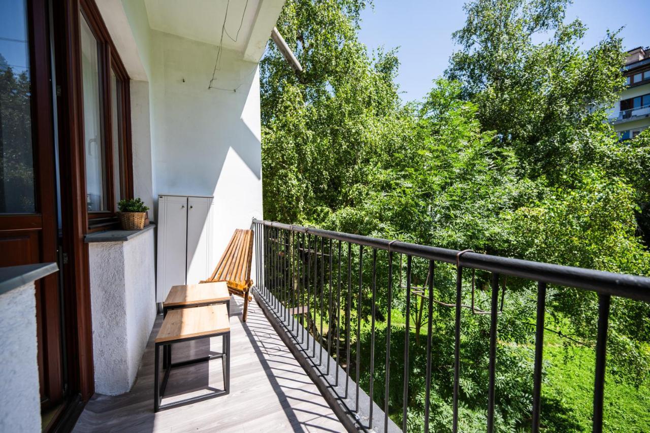 Cozy One-Bedroom Apartment Near City Center Sarajevo Exterior photo
