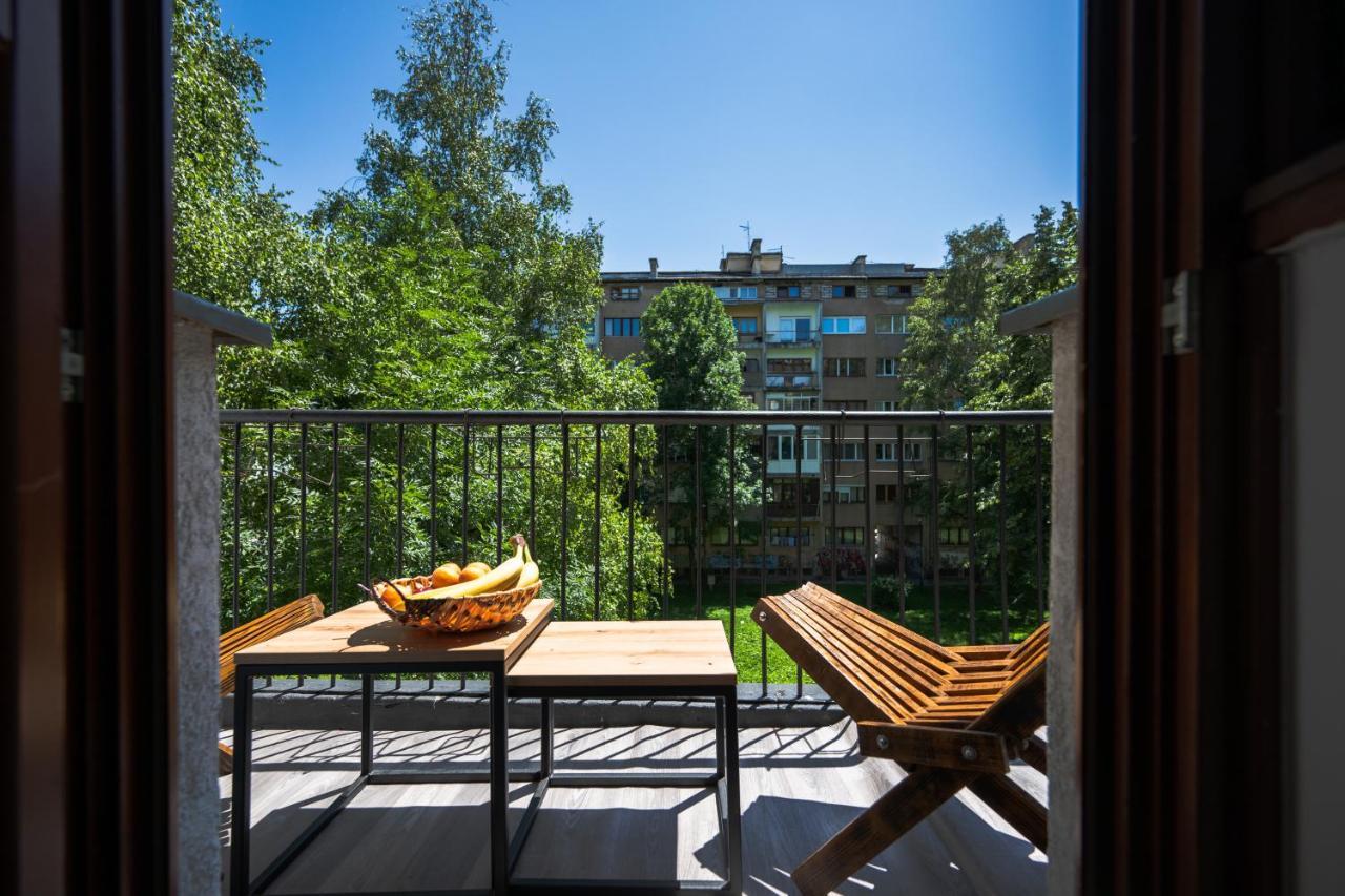 Cozy One-Bedroom Apartment Near City Center Sarajevo Exterior photo